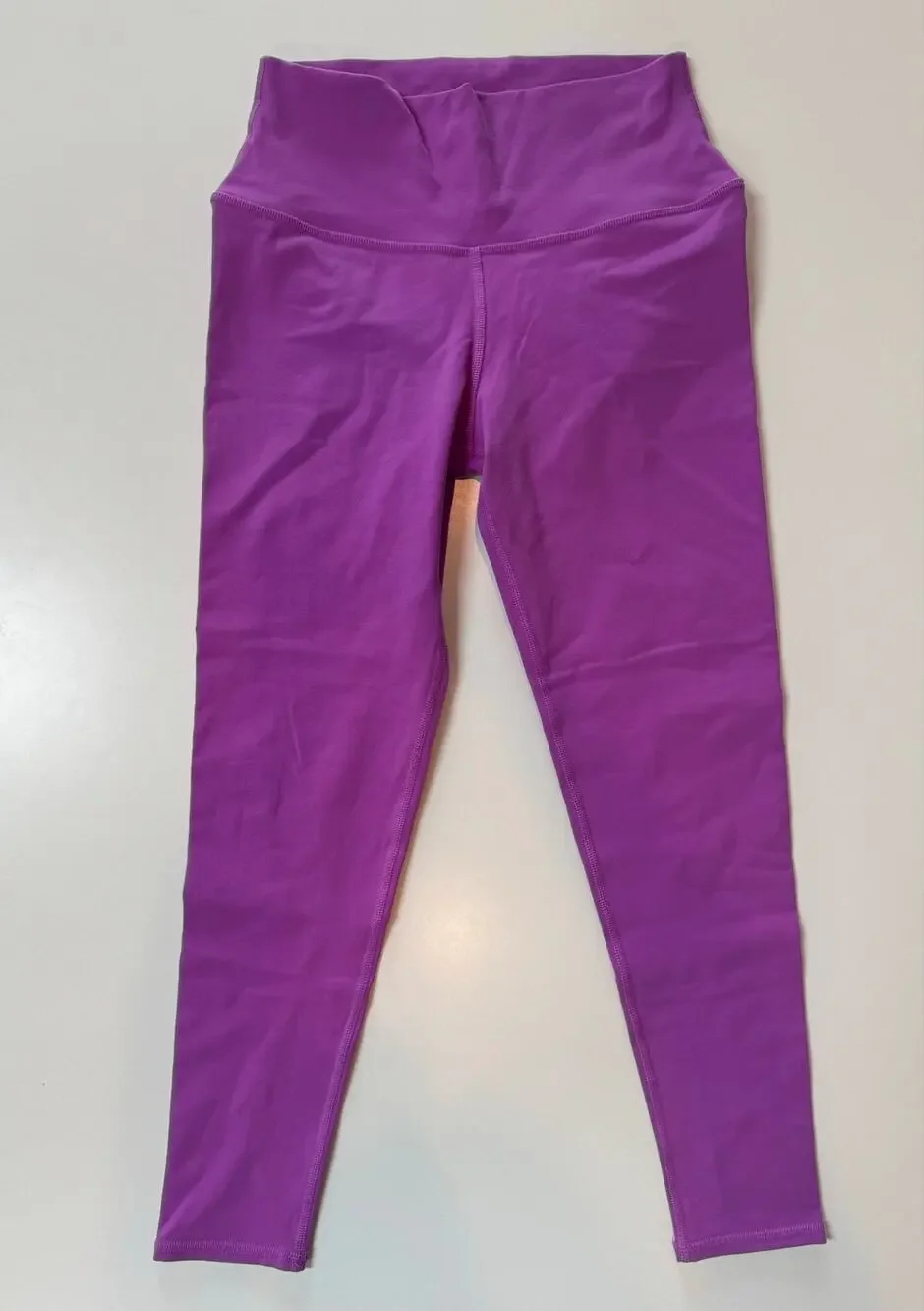 Alo Yoga Airbrush high waist leggings in Electric Violet - medium